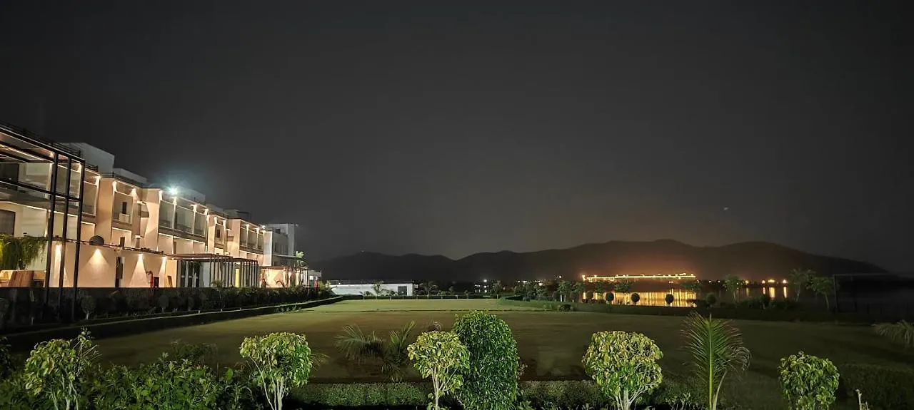 'Zana' Lakeview Resort - Most Scenic Lakeside Resort Udaipur Hotel