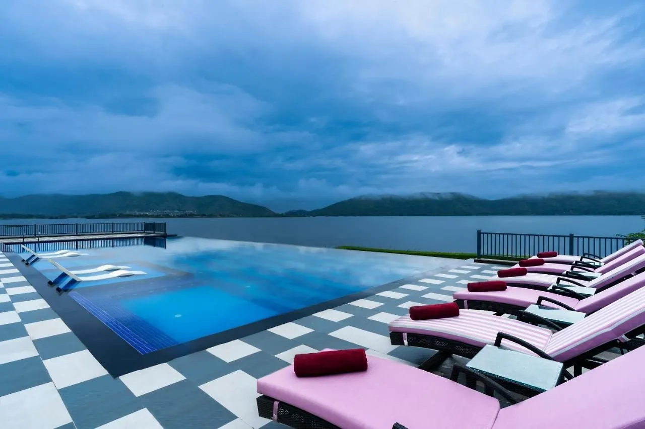 'Zana' Lakeview Resort - Most Scenic Lakeside Resort Udaipur 5*,
