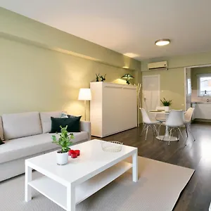 In Center With Terrace, Netflix - Wifi , Antwerp Belgium