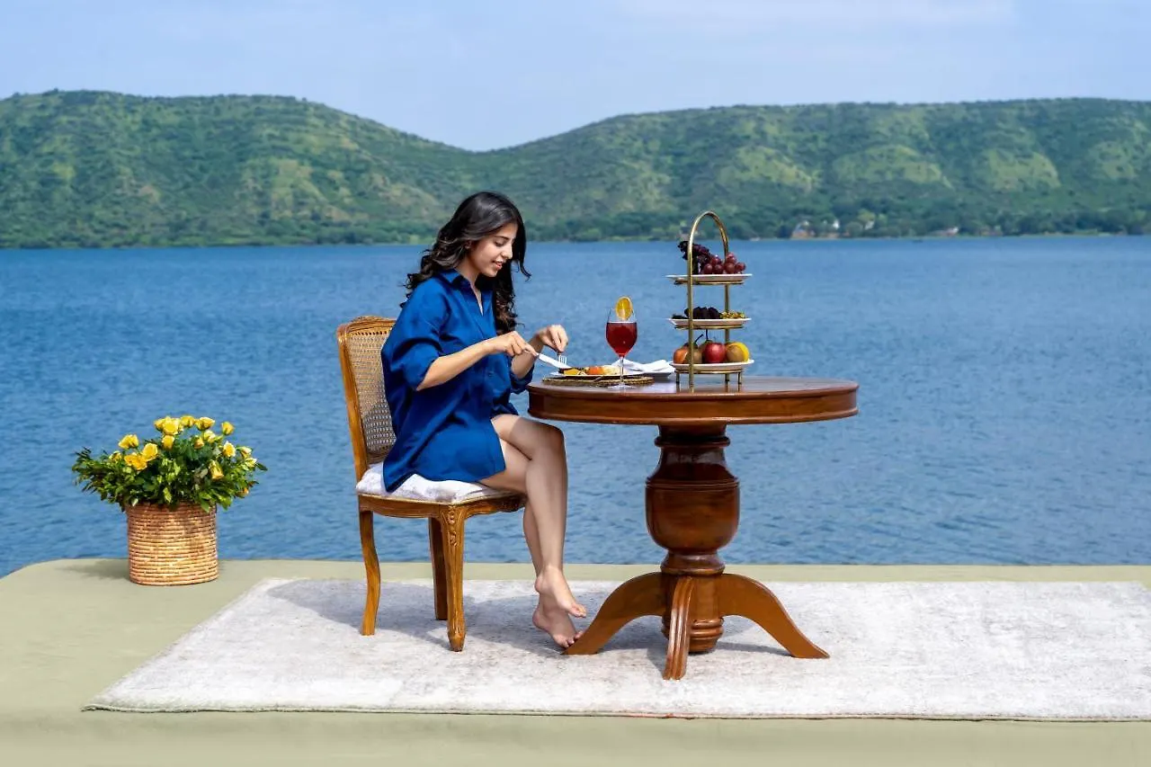 Zana Lakeview Resort - Most Scenic Lakeside Resort 우다이푸르